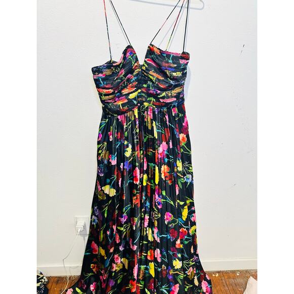 AIIFOS Black Floral A-Line Sleeveless Halter Neck Adrianna Gown size 8 - Picture 2 of 16